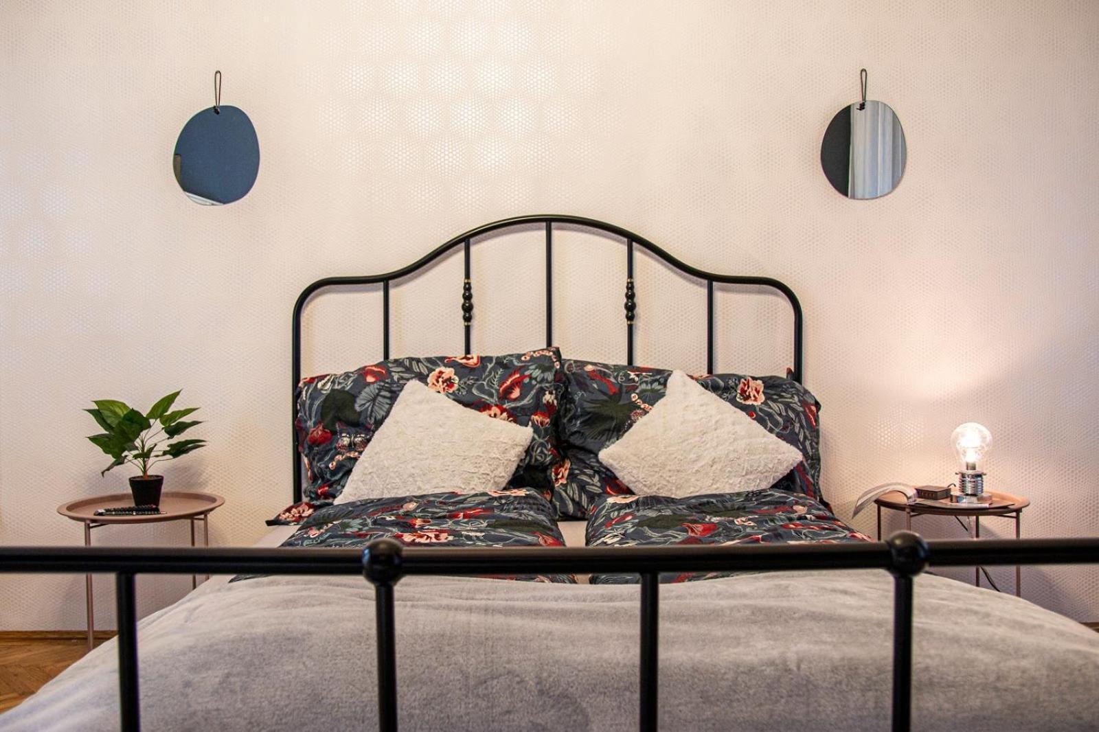 Mops Bob Apartment Budapest Ngoại thất bức ảnh
